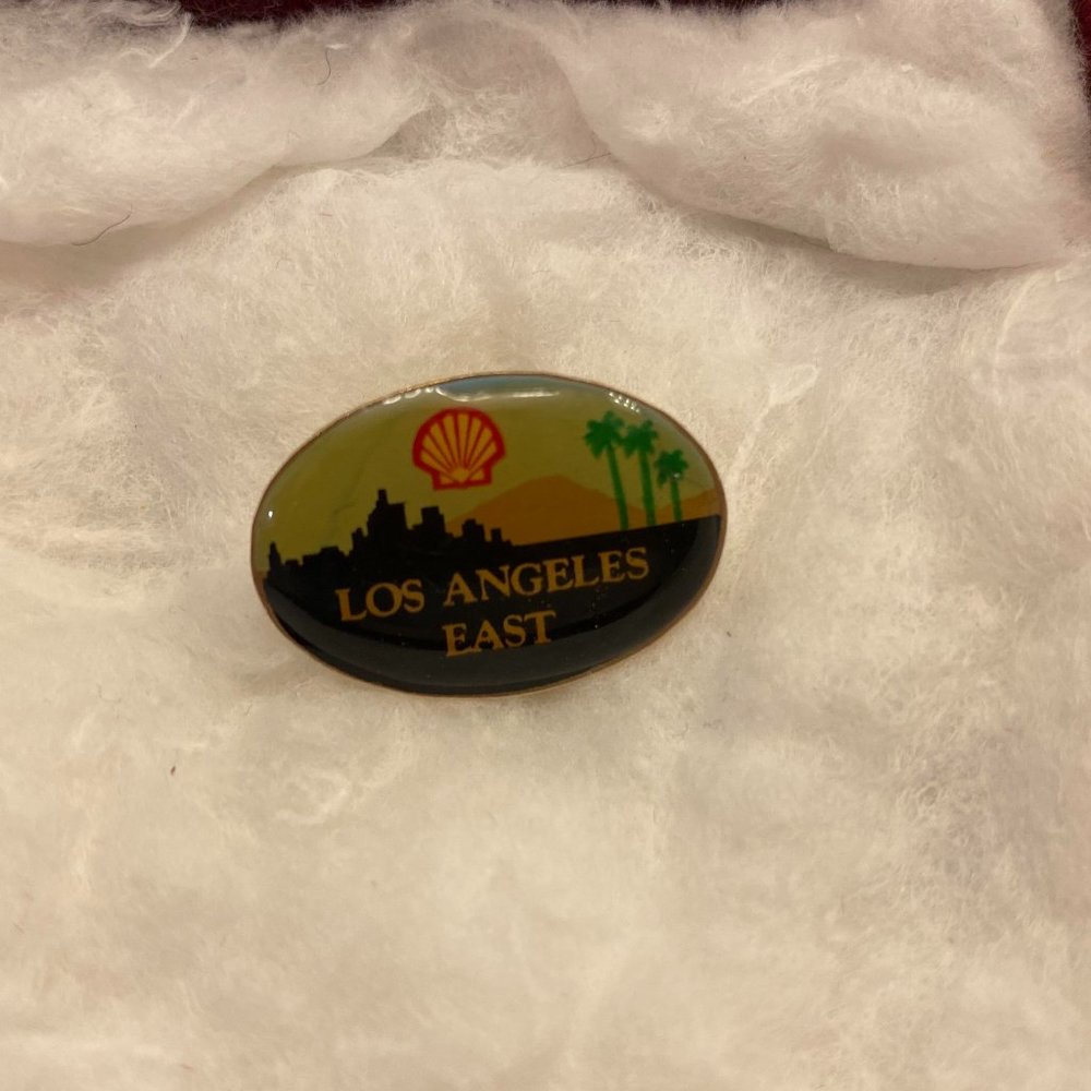 Vintage L.A. Pin